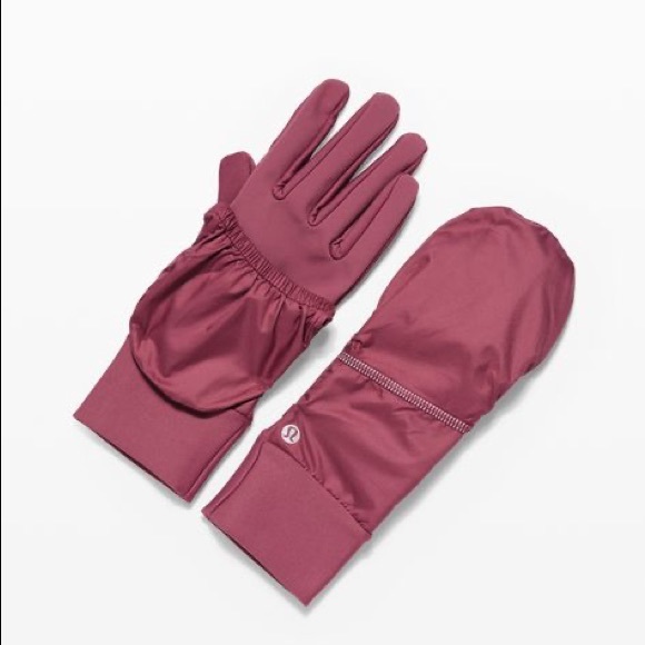lululemon athletica Accessories - Lululemon Run Fast Gloves